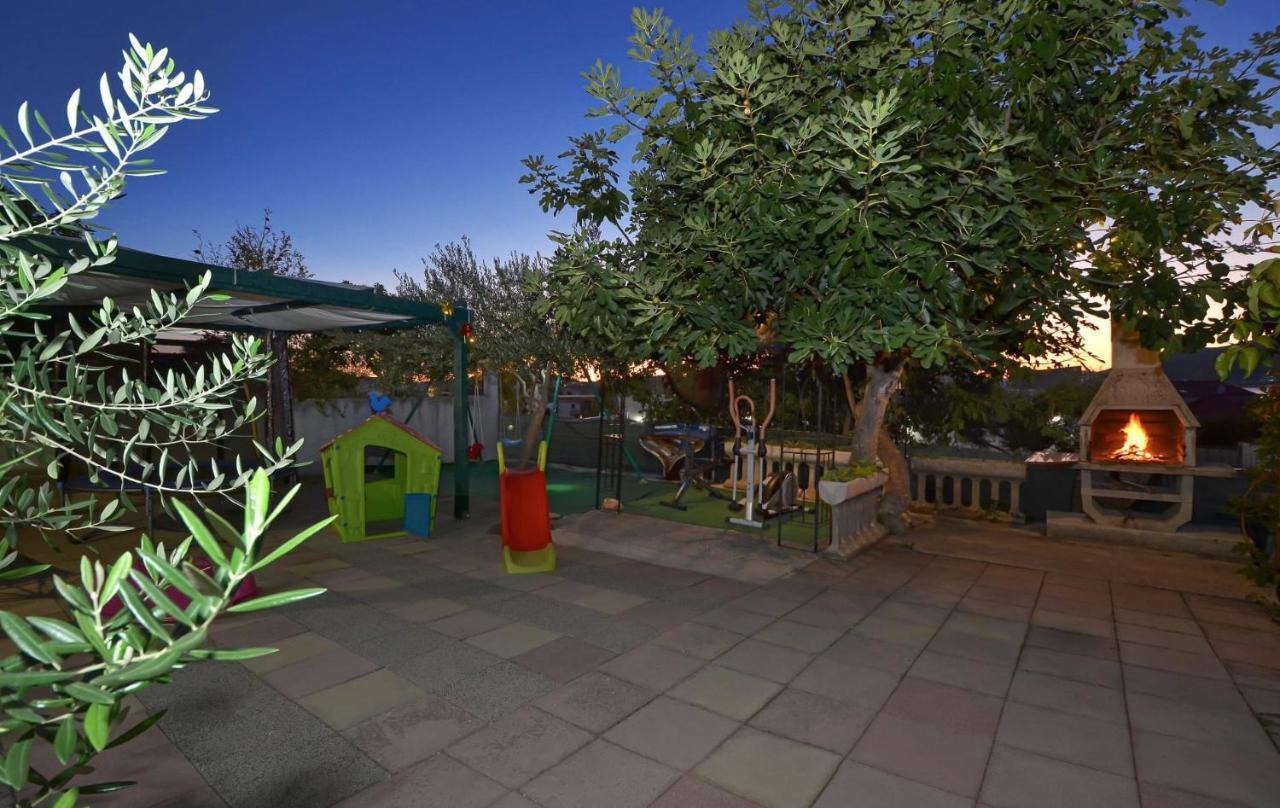 Apartments Santo Trogir - Okrug Gornji 外观 照片